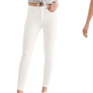 Madewell Skinny Ankle Jeans in White, Petite Fit